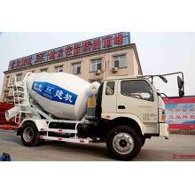 混凝土攪拌運(yùn)輸車4立方，液壓驅(qū)動(dòng)、風(fēng)冷式散熱器